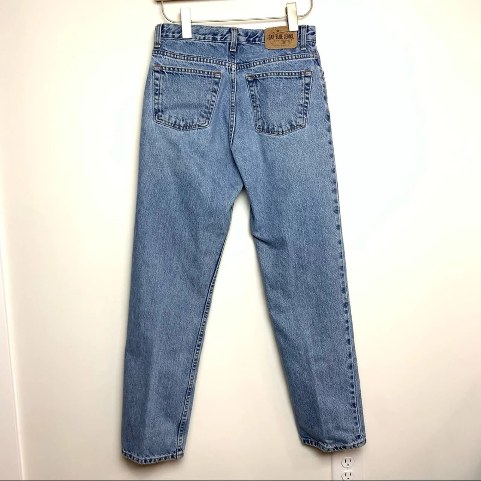 90s Gap Button Fly Mom Jeans Straight Leg 28 Inch Waist