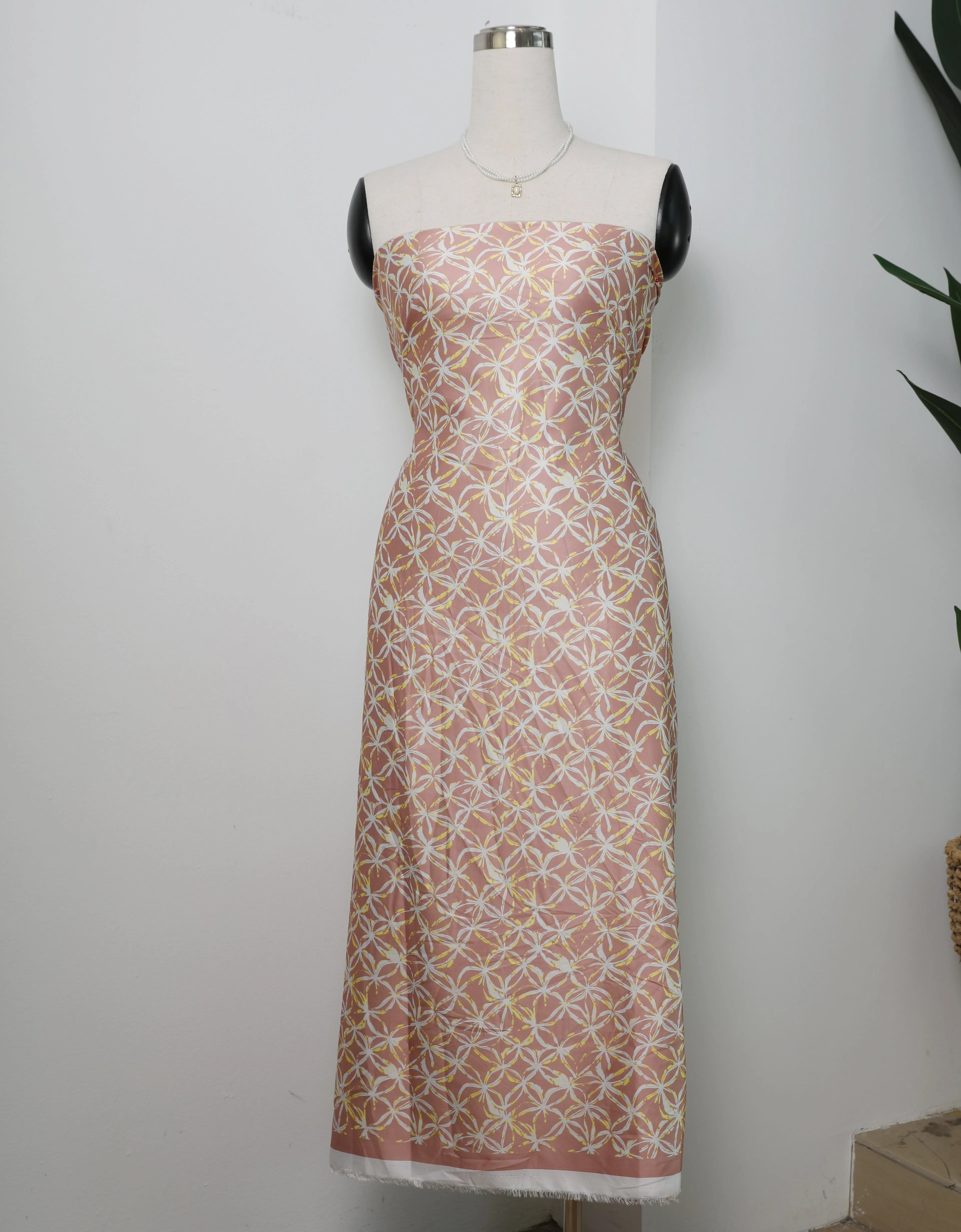 JASMINE SATIN (NUDE)