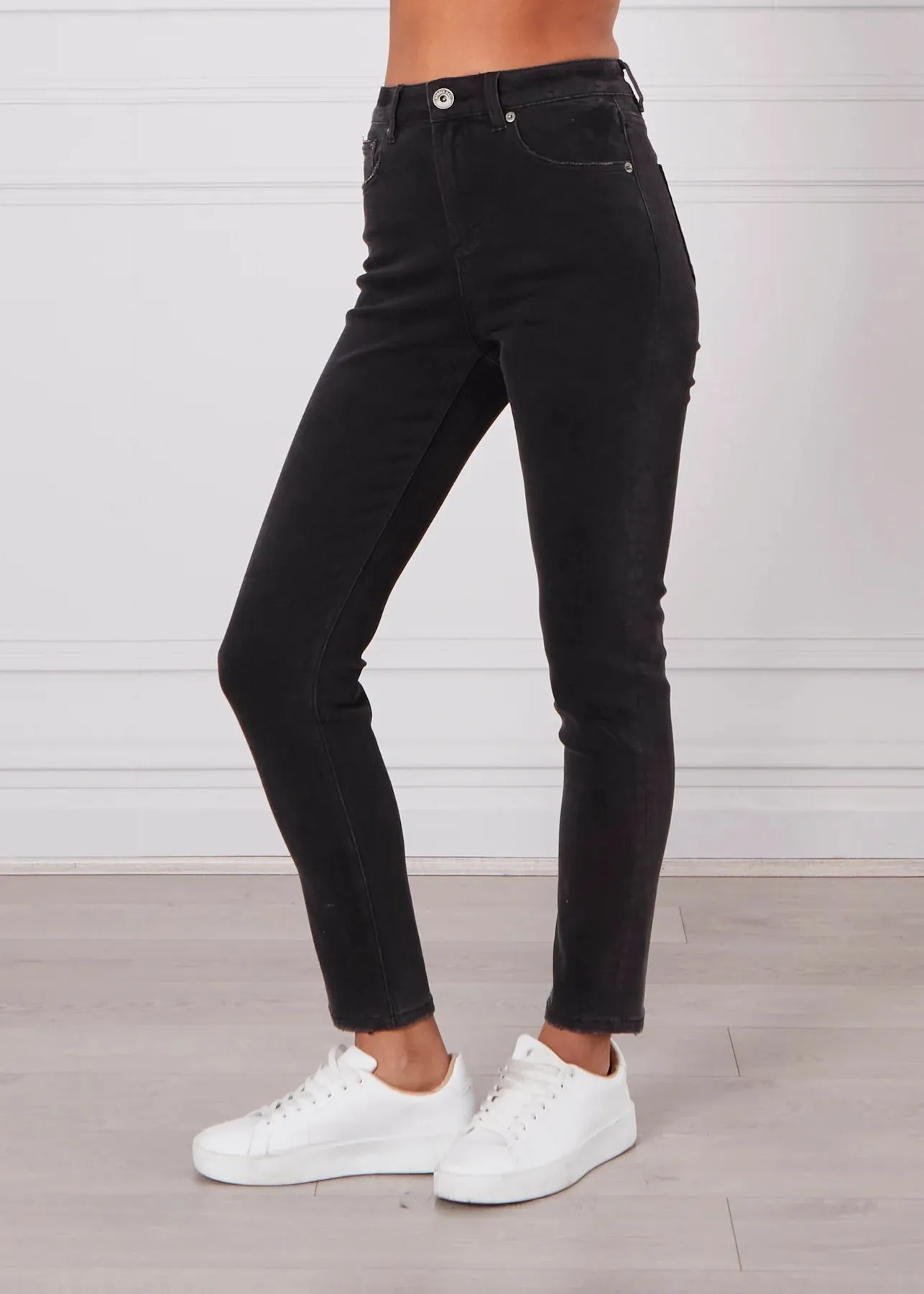 OLIVIA MOM JEAN - BLACK