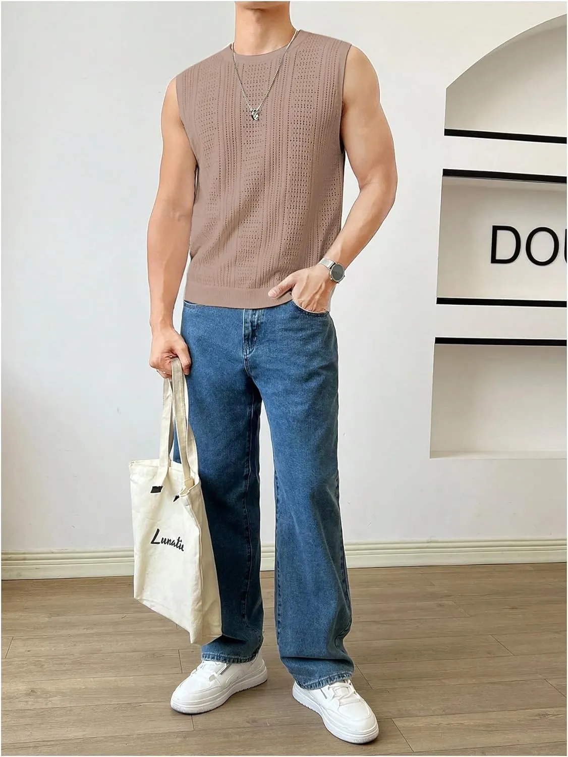 Verdusa Men's Sleeveless Round Neck Knit Tank Top Casual Sweater Vest