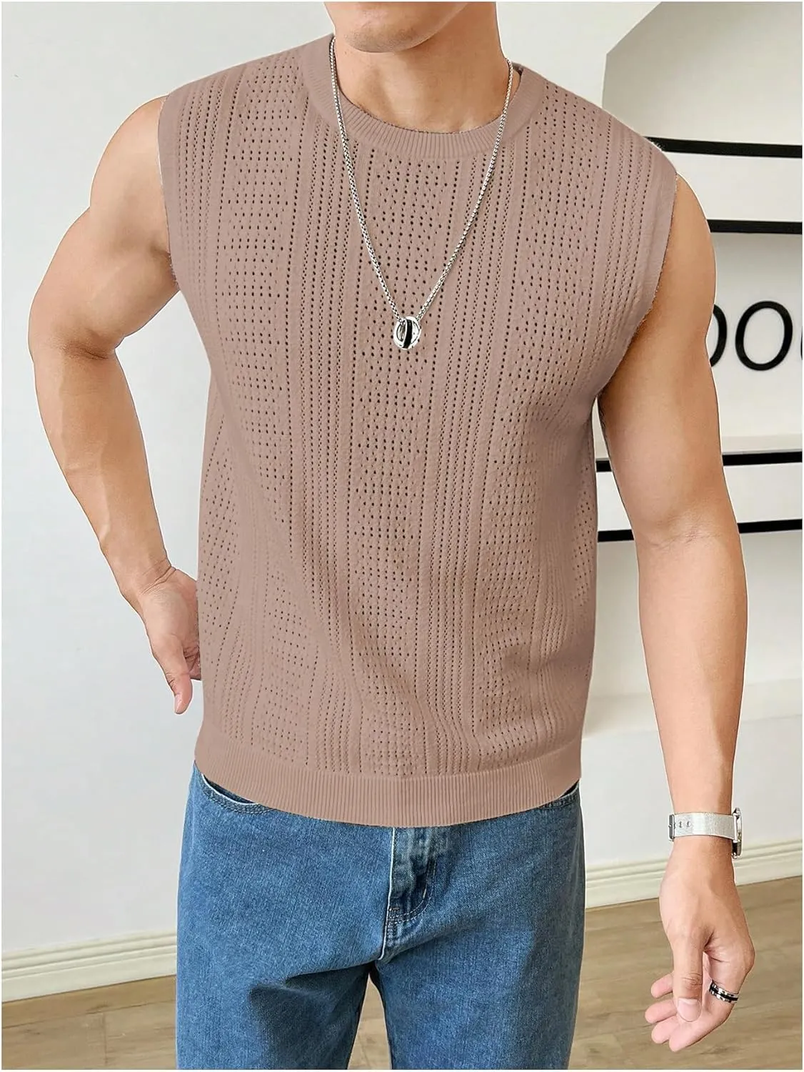 Verdusa Men's Sleeveless Round Neck Knit Tank Top Casual Sweater Vest