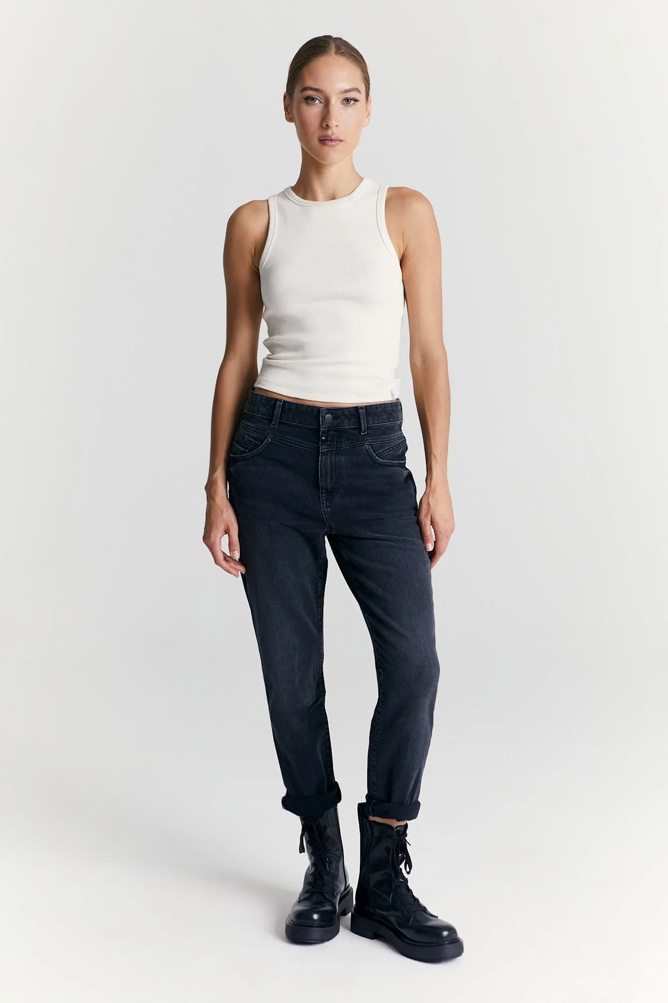 VICTORIA Boyfriend Jeans black VT