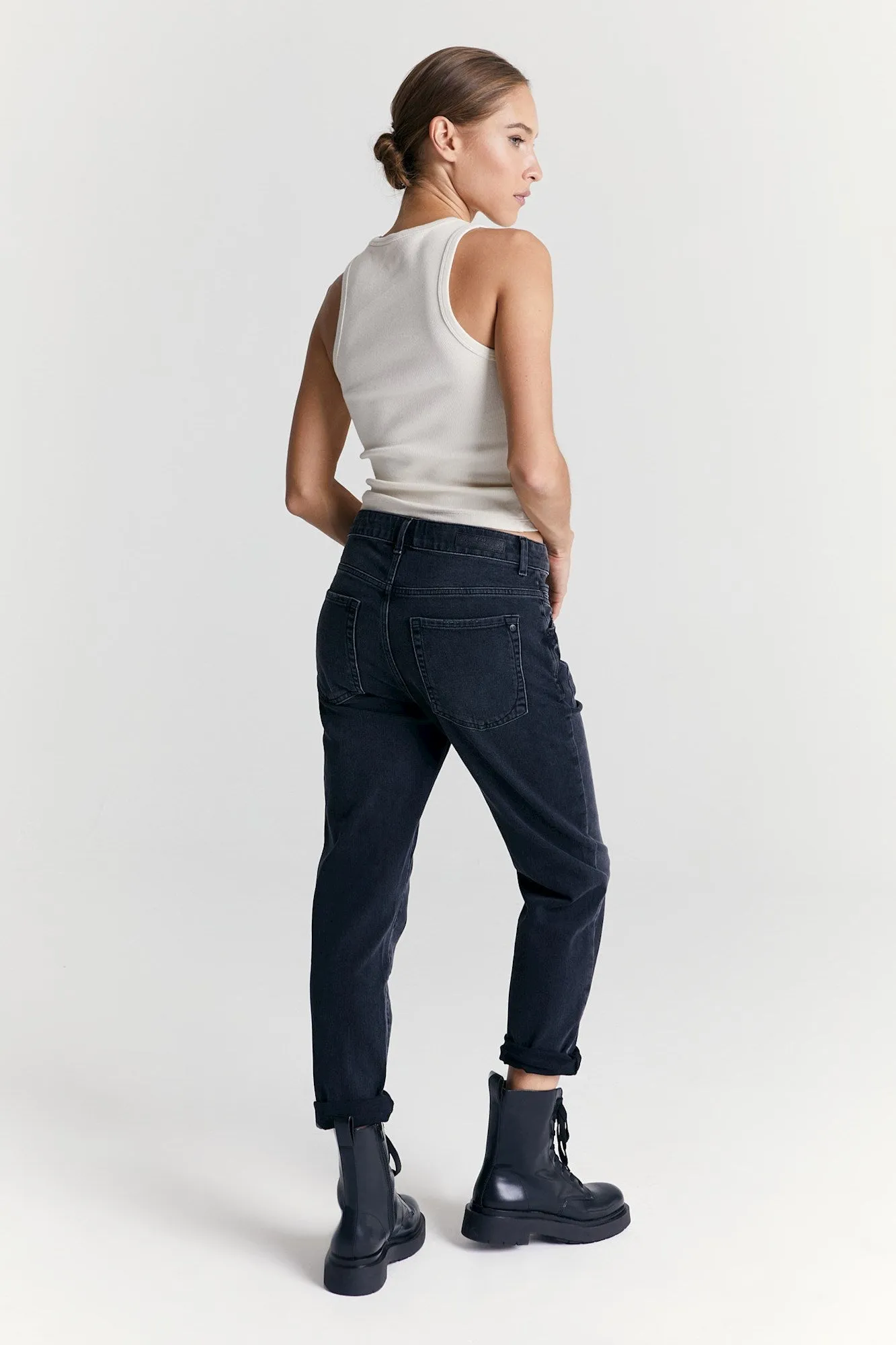 VICTORIA Boyfriend Jeans black VT